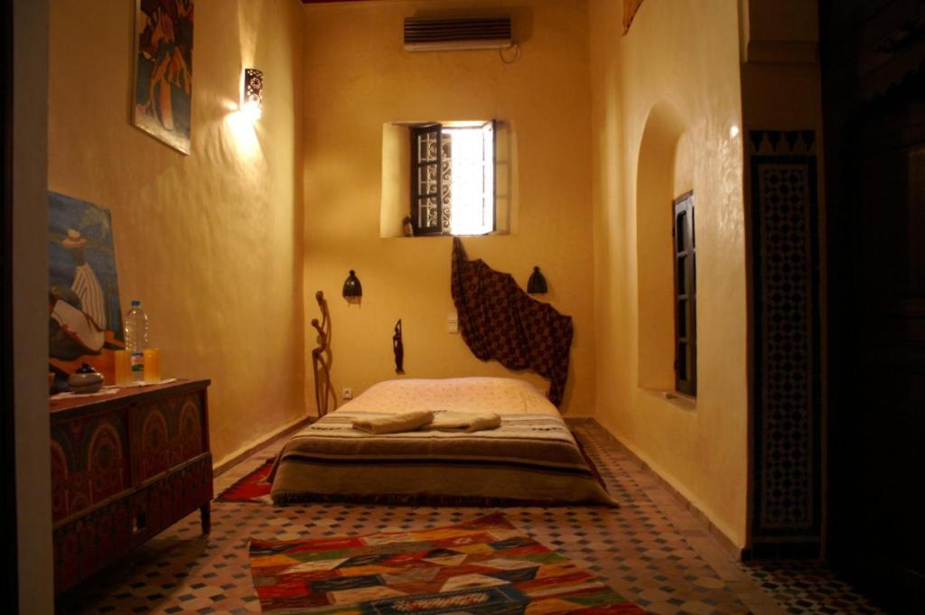 Riad Felloussia メクネス 部屋 写真